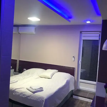 Apartment Vladana Lux App